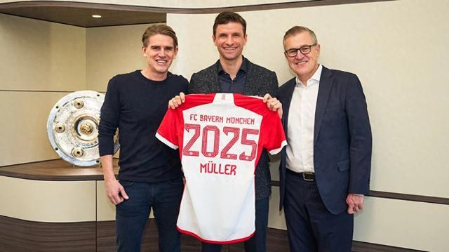 队友察觉萨拉赫情绪变化，对其公开泄愤采访不感震惊（队友早就注意到萨拉赫情绪波动，对他在采访中的公开泄愤并不意外）