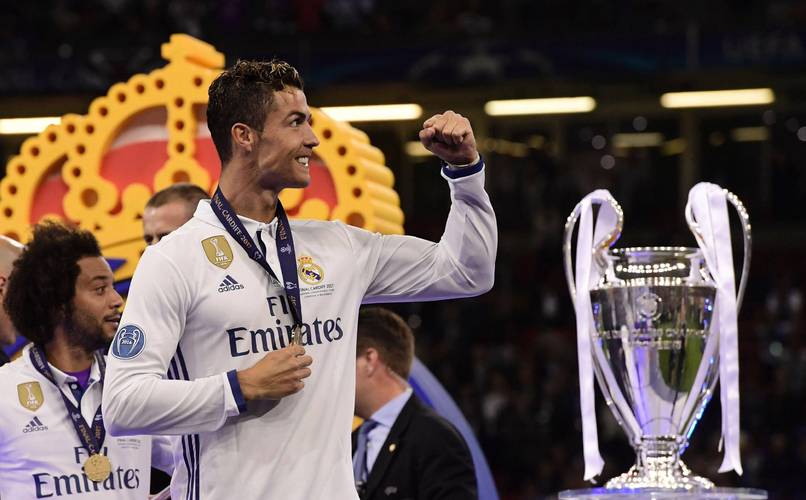 德甲前瞻：汉堡两将红牌停赛，多特欧冠新败盼联赛洗颓（德甲前瞻：汉堡两将因红停赛，多特欧冠失利欲联赛止颓）