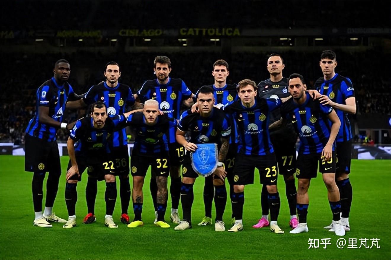 TA：奥赖利首秀表现得游刃有余；安德森很好地控制了比赛节奏（TA：奥赖利首战游刃有余，安德森节奏掌控到位）