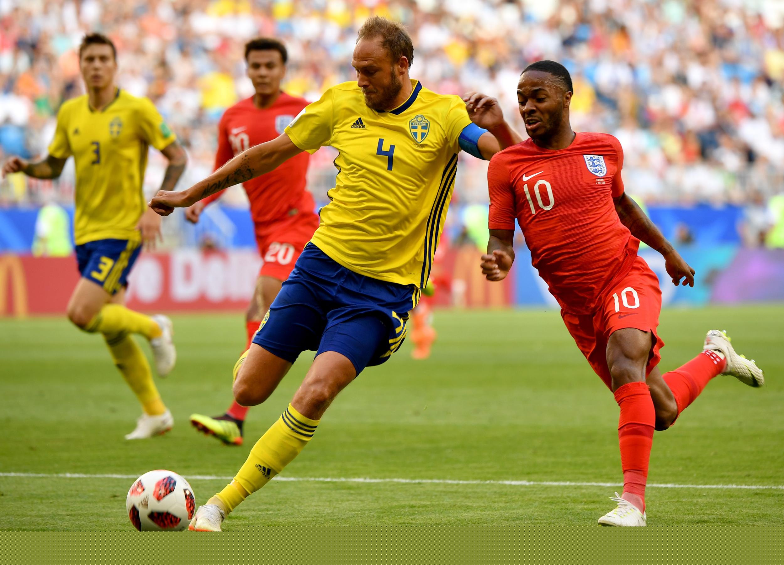 北京首钢队1胜3负，许利民谈奥莫特问题，同曦队主教练下课（北京首钢开局1胜3负，许利民回应奥莫特风波，同曦主帅宣布下课）