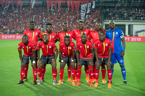 广东球迷呼声震耳欲聋（广东球迷呐喊震天动地）