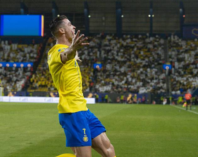 用冠军告别！前巴萨传奇正式挂靴退役，结束17年辉煌生涯