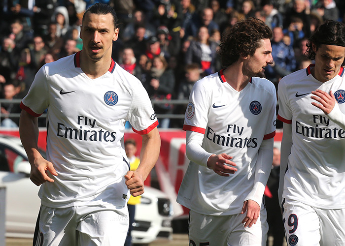 德佬回应传闻：我为身边能有孔蒂这样的真正男人而感到自豪（德佬辟谣：与孔蒂这样的真男人并肩让我倍感自豪）