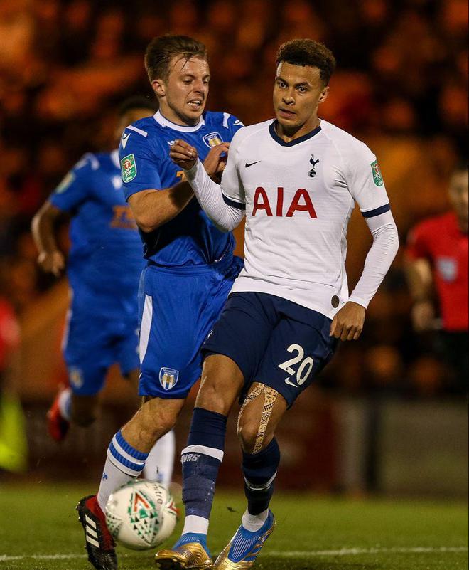 西海岸本赛季有5粒高位转换后的进球，仅次于泰山和国安（西海岸本赛季通过高位转换攻入5球，仅落后泰山与国安）