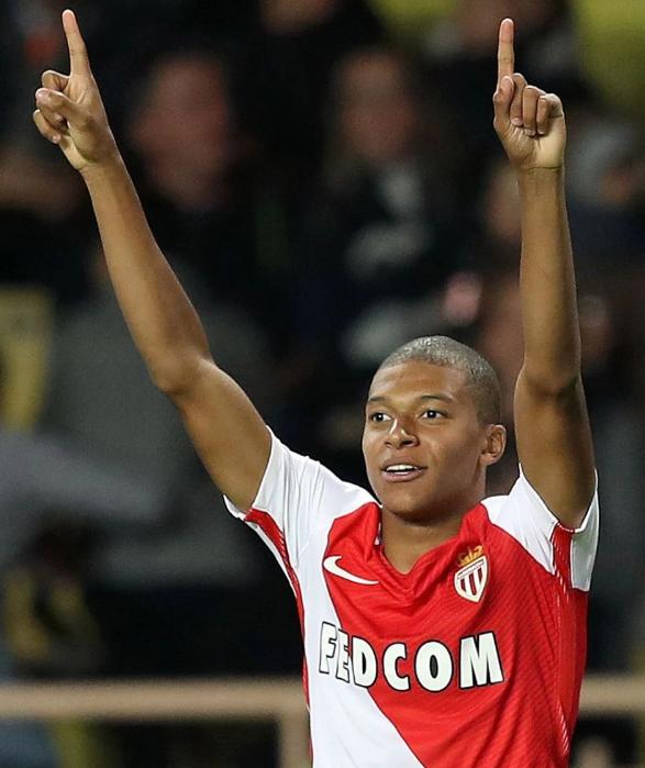 拉比奥出战的4场意甲米兰不败仅丢1球，缺阵7场仅3胜且丢8球（拉比奥在阵的4场意甲米兰不败仅失1球，缺阵7战仅3胜且丢8球）