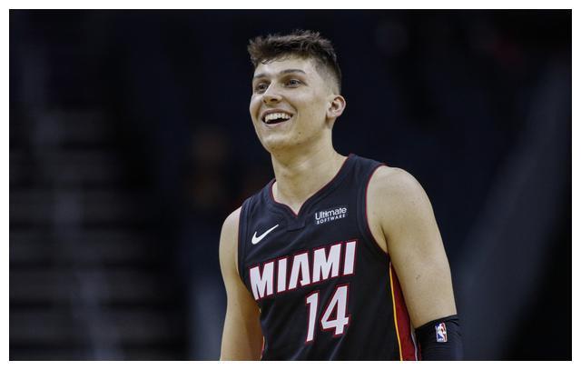 巨大的背景 巨大的背景