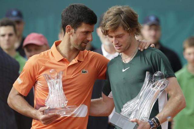 姆防线的噩 姆防线的噩